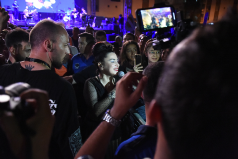 Ceylan Ertem’den Coşkulu Konser