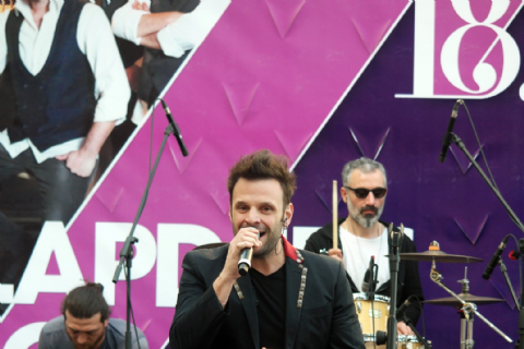 ?Dolapdere Big Gang?, festival coşkusunu sokaklara taşıdı