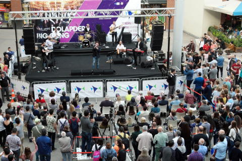 ?Dolapdere Big Gang?, festival coşkusunu sokaklara taşıdı