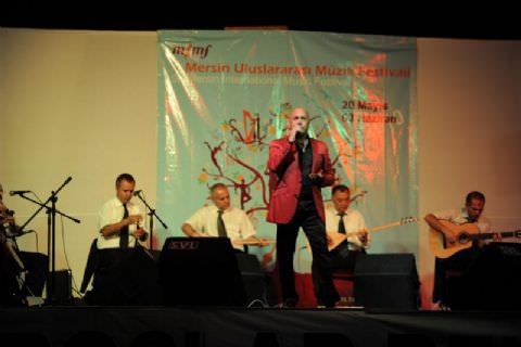 Festival Kitapçığı ve Fotoğraflar