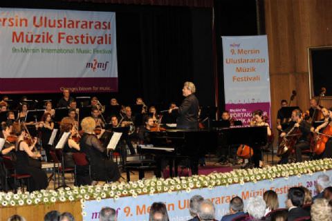 Festival Kitapçığı ve Fotoğraflar