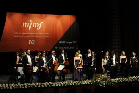 Festival Kitapçığı ve Fotoğraflar