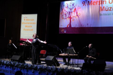 Festival Kitapçığı ve Fotoğraflar