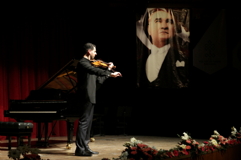 Genç Ustalardan Klasik Müzik Şöleni