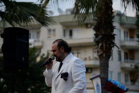 Hakan Aysev ve Mersin Büyükşehir Belediyesi Kent Orkestrası