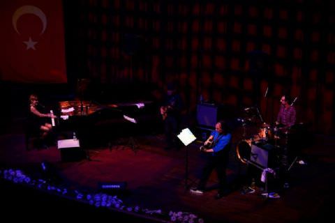 Karrin Allyson Jazz Quartet