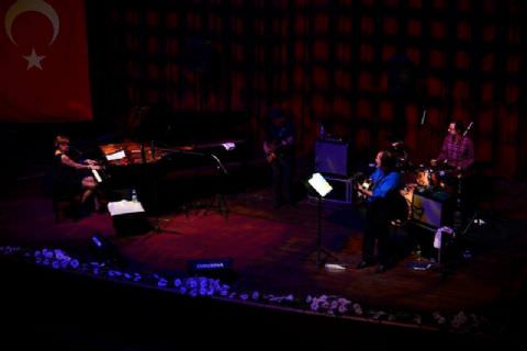 Karrin Allyson Jazz Quartet