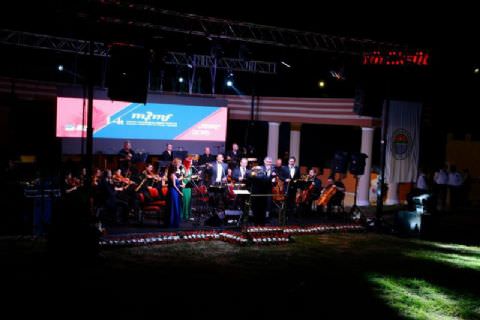 Kubat ve Folklorama, Mersin Festival Orkestrası