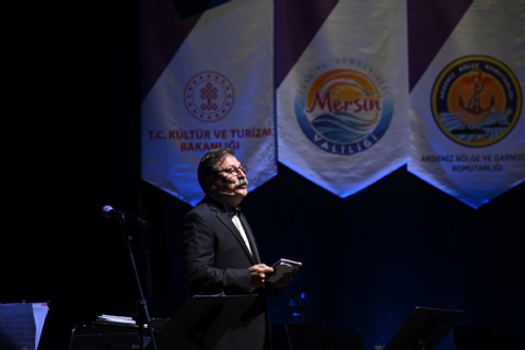 Mersin Festivaline Görkemli Açılış