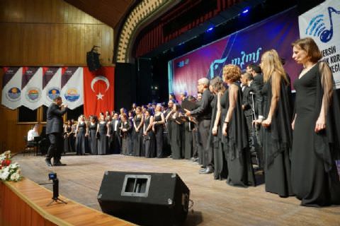 Mersin Korolarla Şenlendi