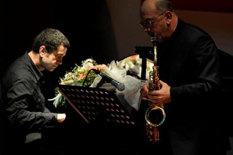 Müzikalin Sesleri Ve Cazın Enstrümanlarından Muhteşem Performans