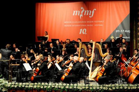 Piyanonun Yükselen Yıldızı Nikolai Tokarev Mersin'de Parladı