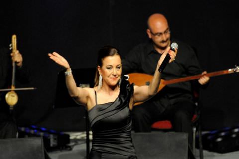 Tarsus TRT Solistleri İle Coştu