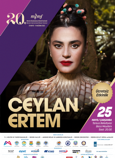 Ceylan Ertem Mersin'de